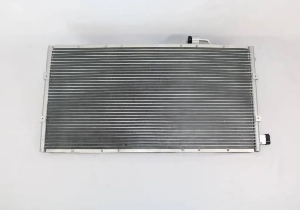 [92100-3XE0B] E26 / NV350 AC CONDENSOR KINGSTEEL