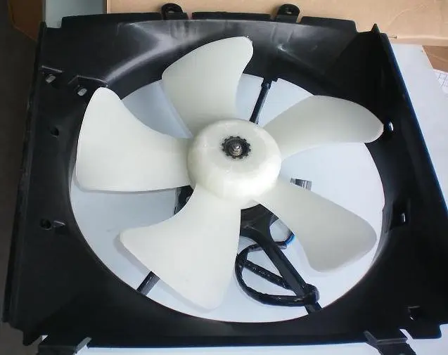 AE100 / AE110 RADIATOR FAN ASSY (FRAME DAMAGE)